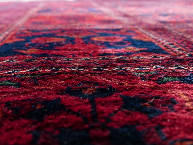 שיטות התקנת שטיח מקיר לקיר כולל ספוג מתחת לשטיח